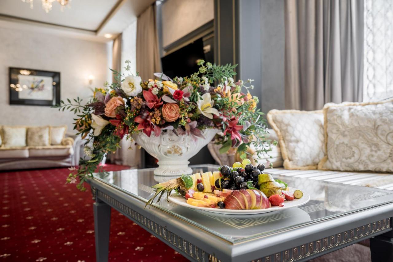 Imperial Palace Hotel Minsk Dış mekan fotoğraf
