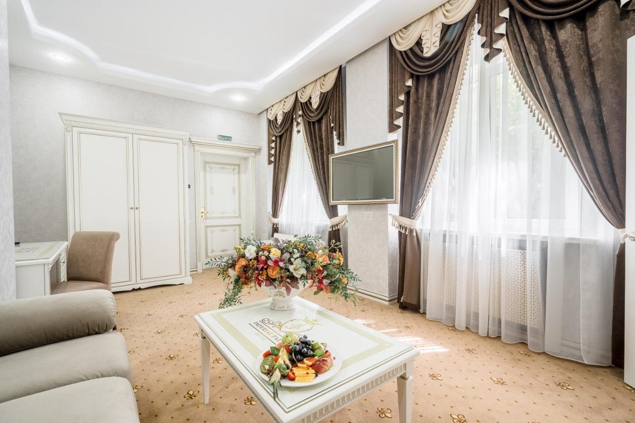 Imperial Palace Hotel Minsk Dış mekan fotoğraf